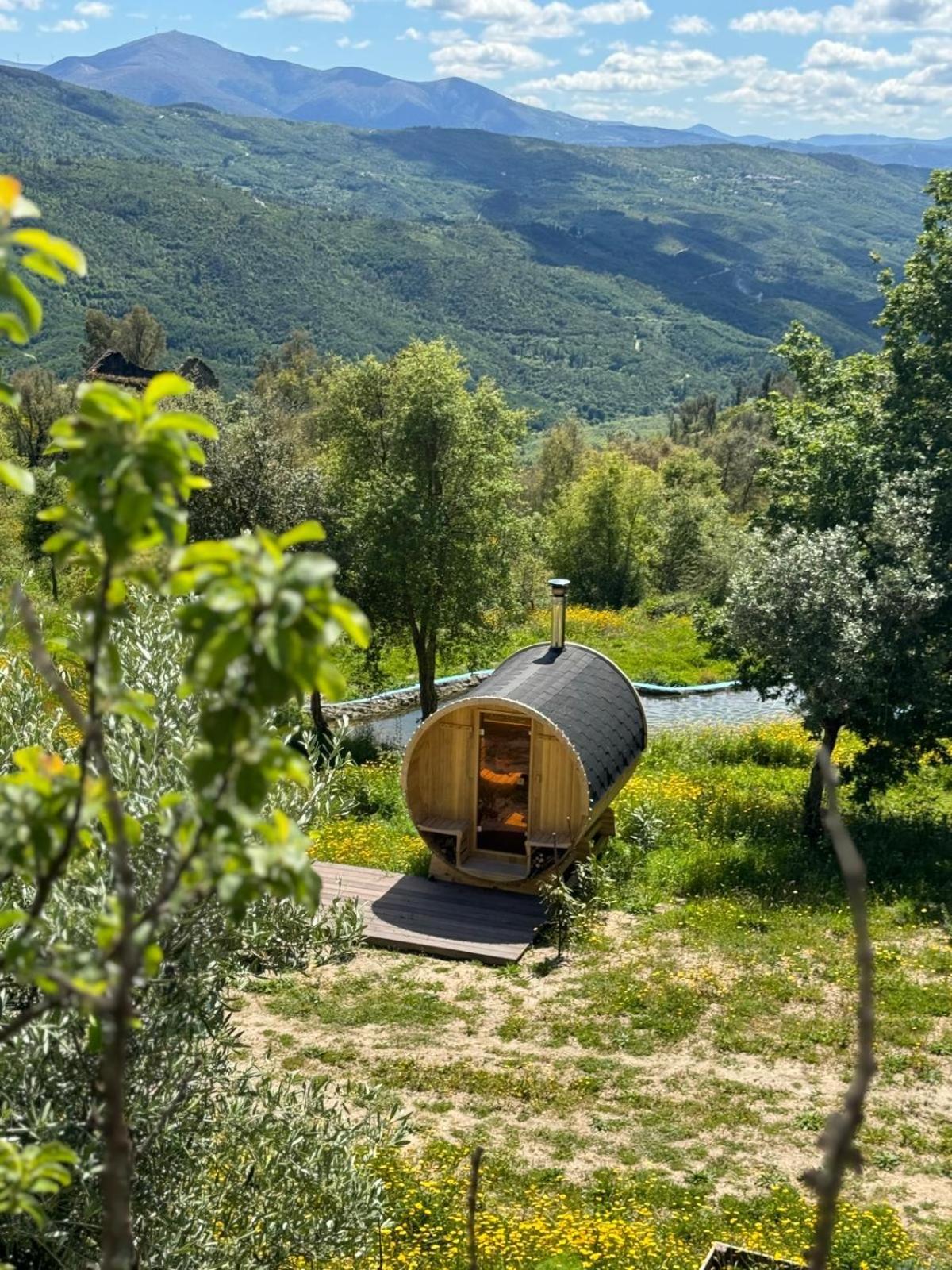 Monkey Tiny Barnhouse With Amazing Views! * Folhadosa